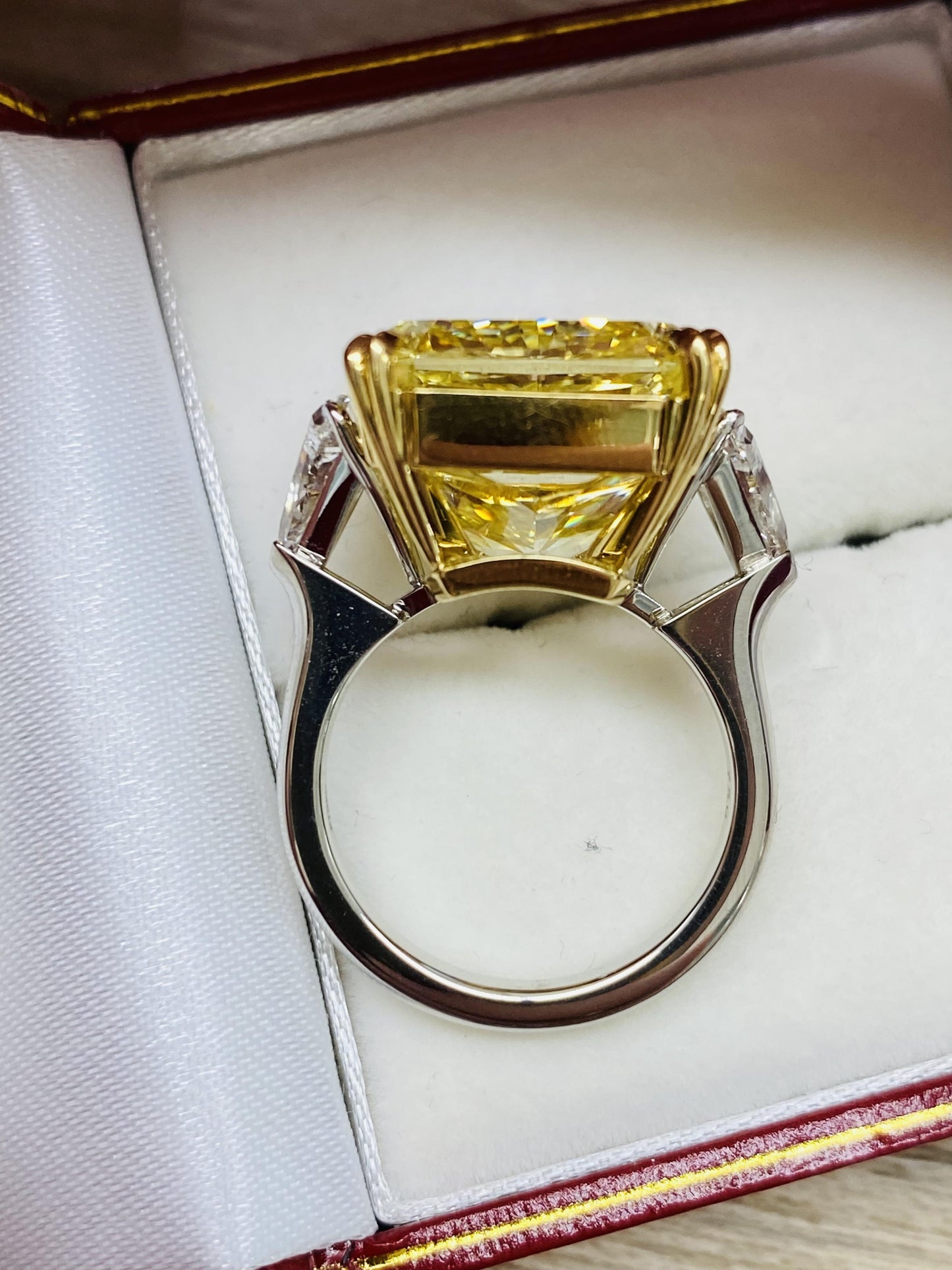 Emilio Jewelry Gia Certified 20.00 Carat Fancy Intense Yellow Diamond Ring