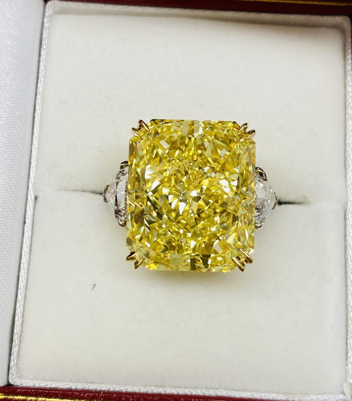 Emilio Jewelry Gia Certified 20.00 Carat Fancy Intense Yellow Diamond Ring