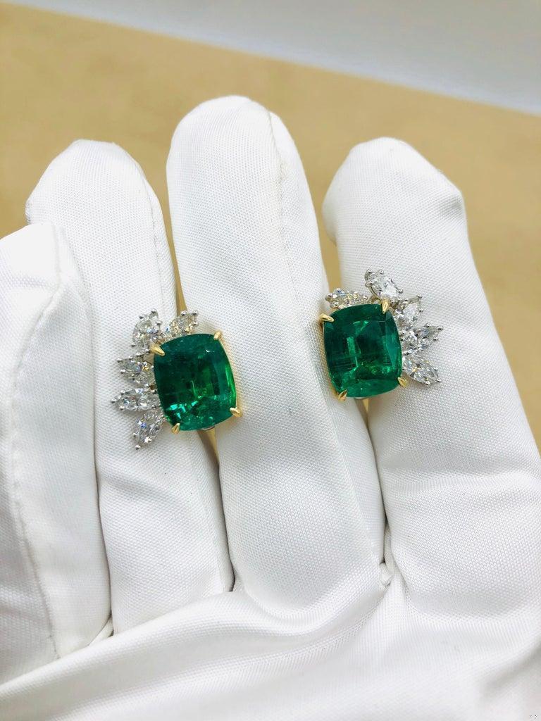 Emilio Jewelry 14.62 Carat Certified Vivid Green Emerald Diamond Earrings