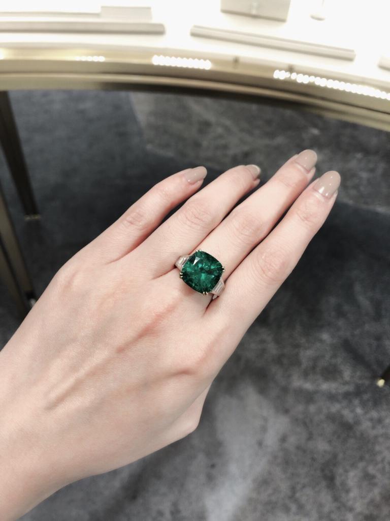 Emilio Jewelry 8 Carat Muzo No Oil Unenhanced Certified Emerald Ring