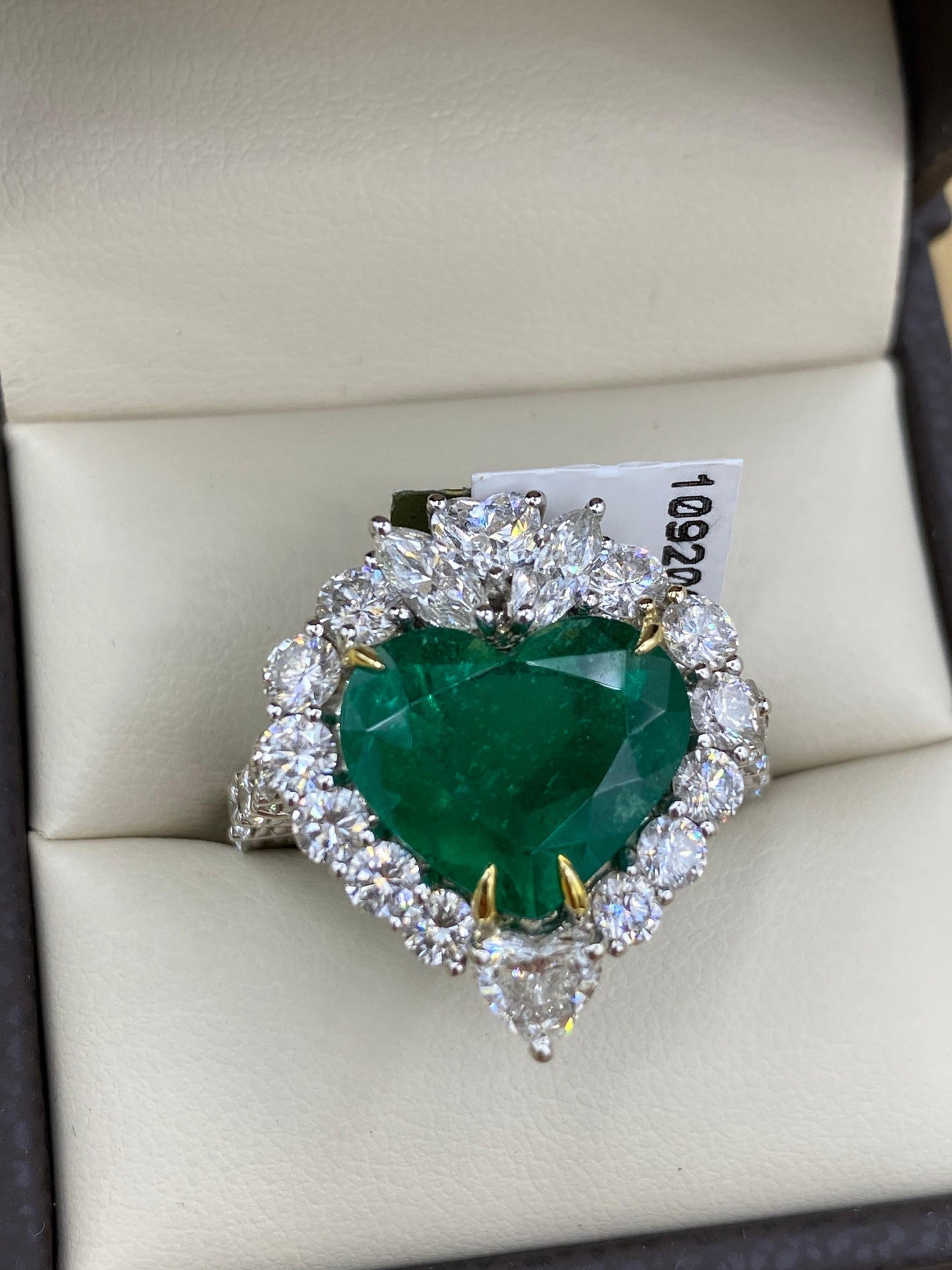 Emilio Jewelry Certified 6.00 Carat Colombian Muzo Vivid Green Diamond Ring