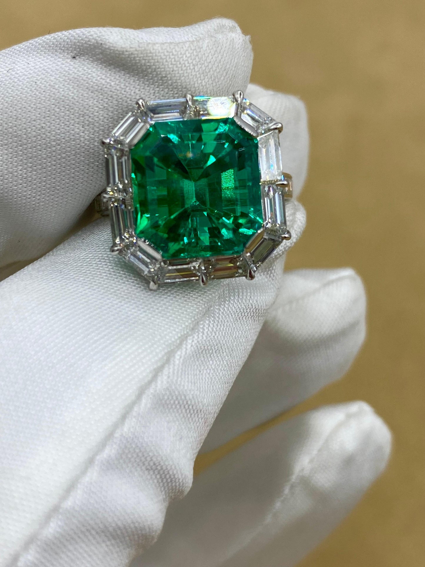 Emilio Jewelry Certified Untreated No Oil Colombian Emerald Ring