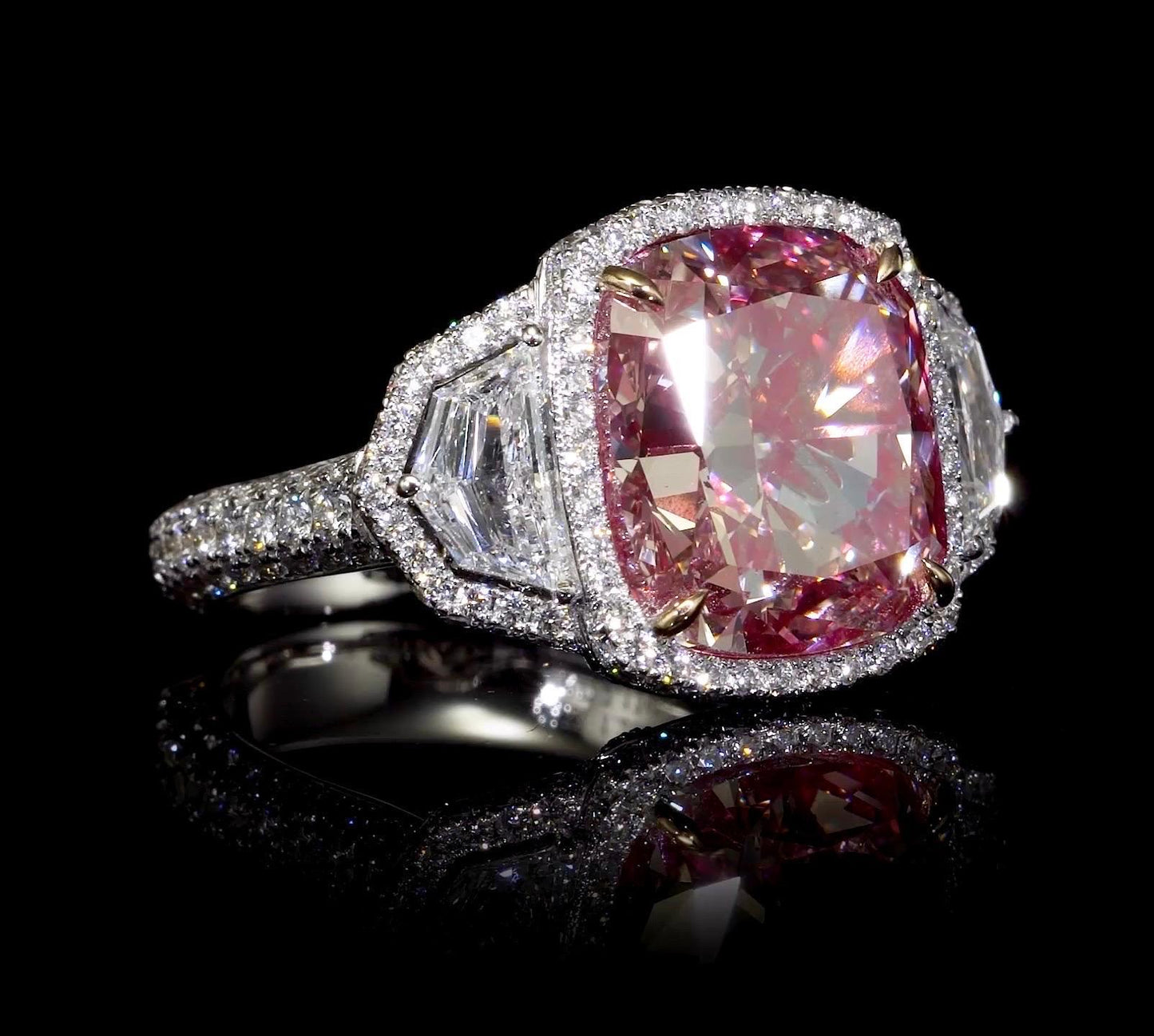 Emilio Jewelry GIA Certified 16.00 Carat Pinkish Diamond Ring