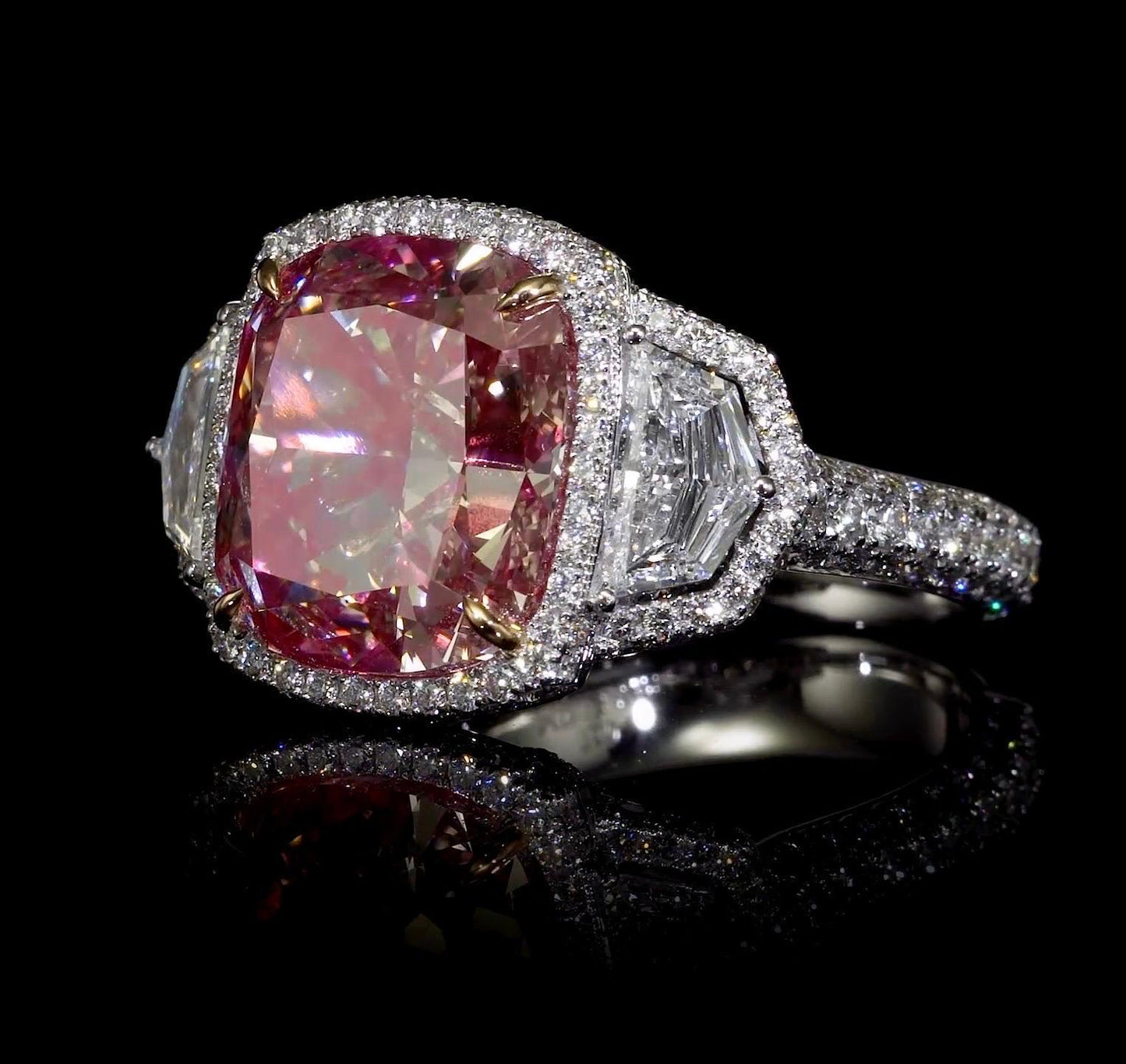 Emilio Jewelry GIA Certified 16.00 Carat Pinkish Diamond Ring