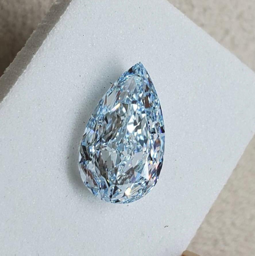 Emilio Jewelry GIA Certified 2.00 Carat Fancy Pure Blue Pear Shape Diamond