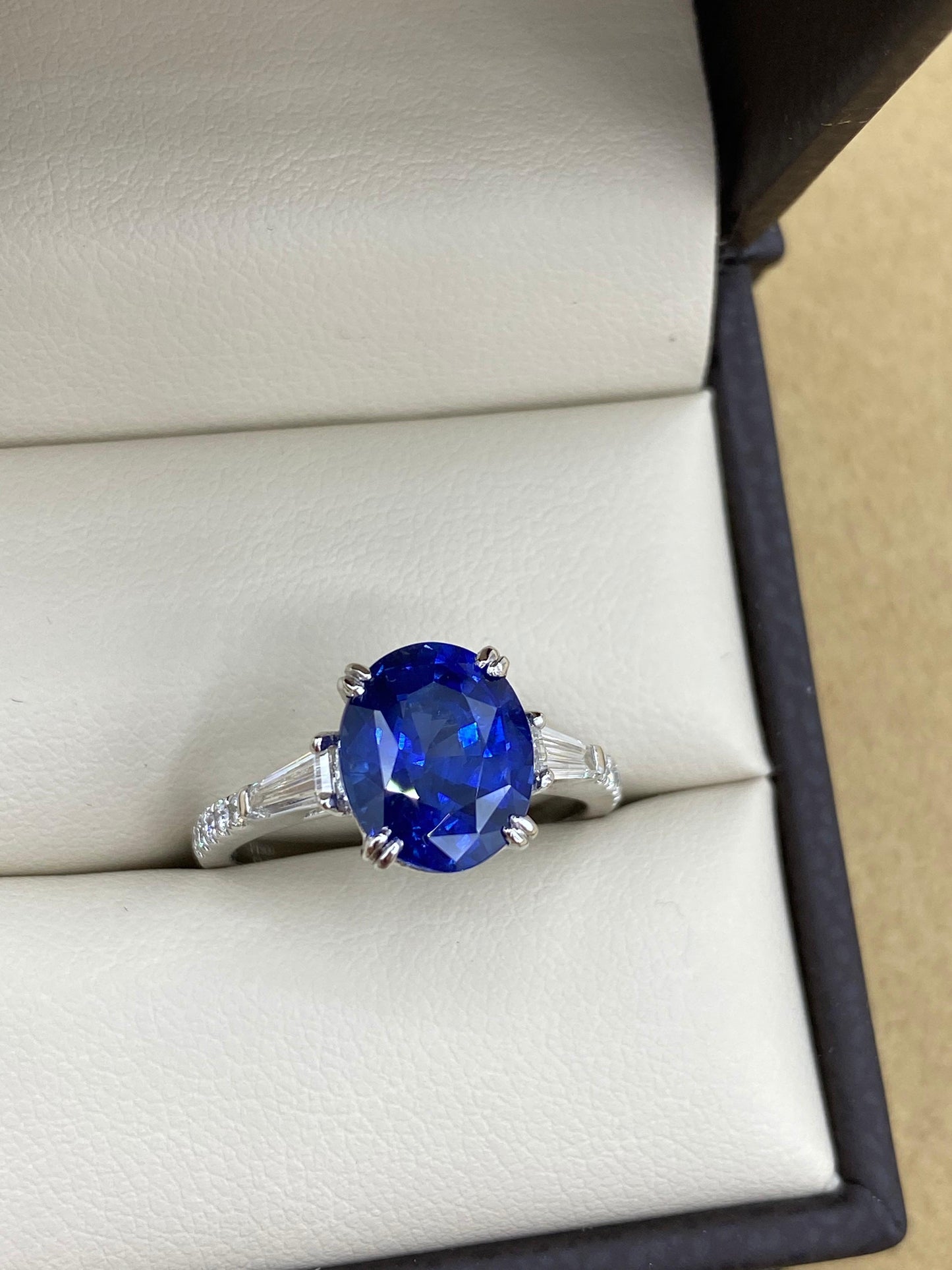 Emilio Jewelry GIA Certified 4.17 Carat Ceylon Sapphire Diamond Ring