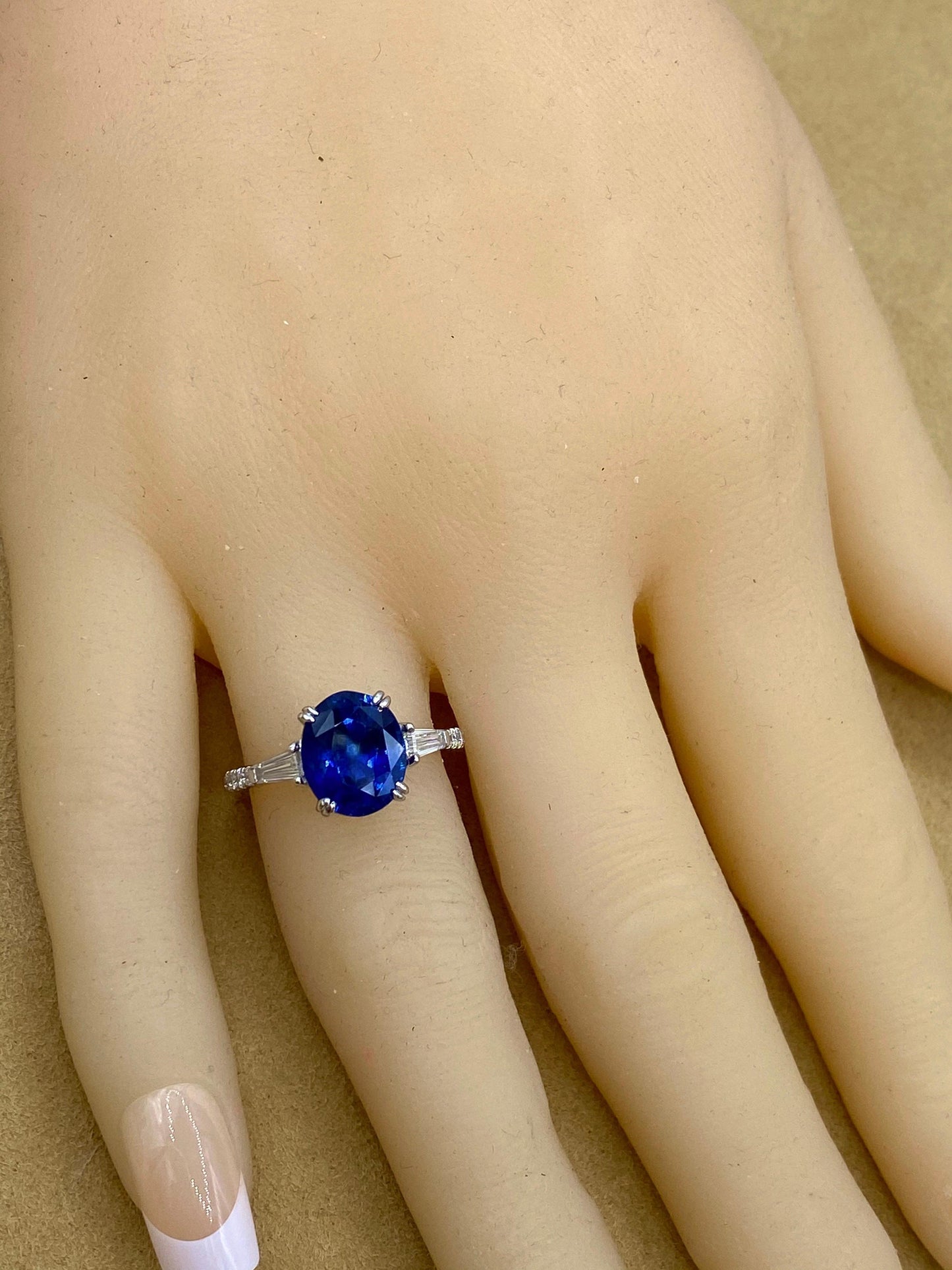 Emilio Jewelry GIA Certified 4.17 Carat Ceylon Sapphire Diamond Ring
