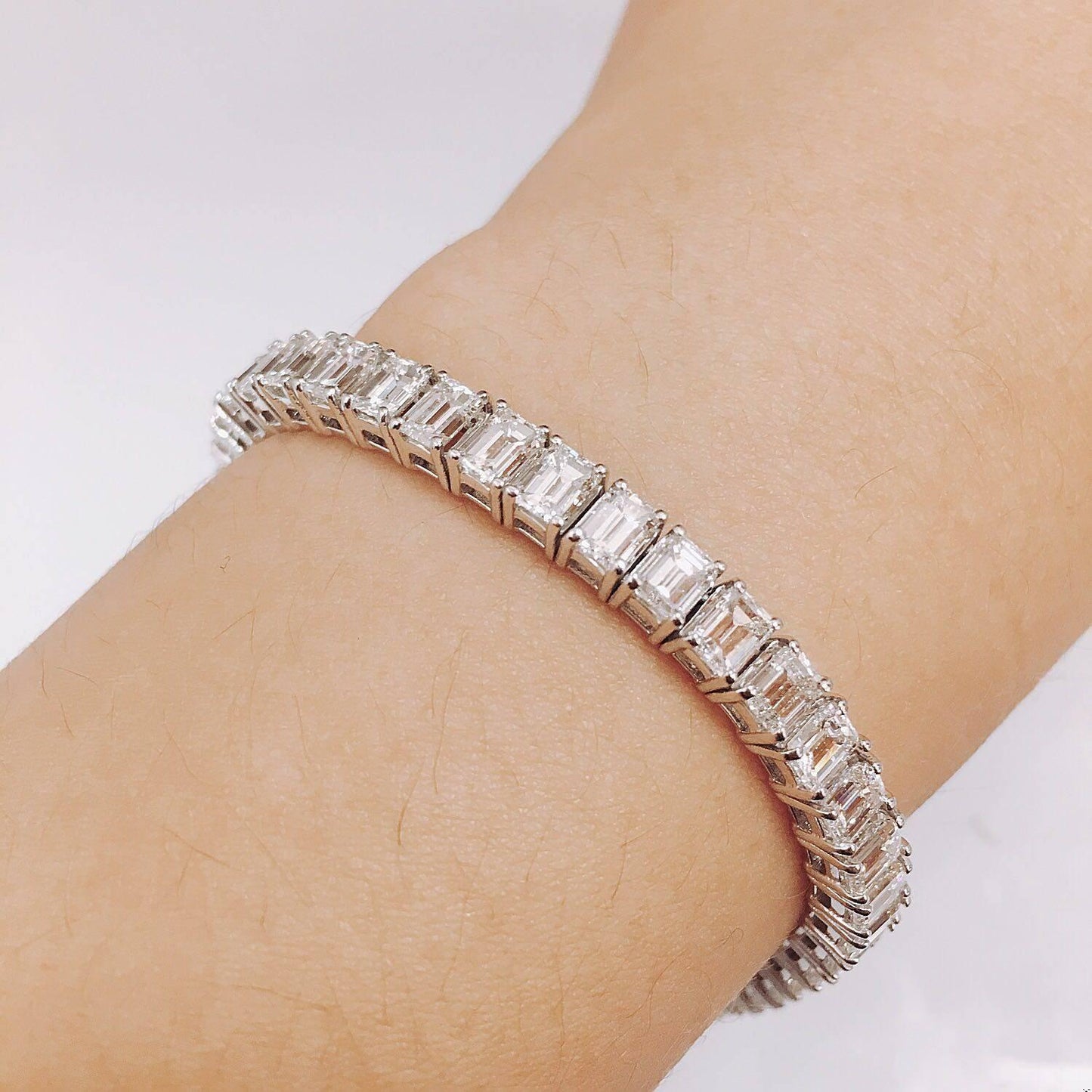 Emilio Jewelry Gia Certified 15.00 Carat Emerald Cut Diamond Bracelet