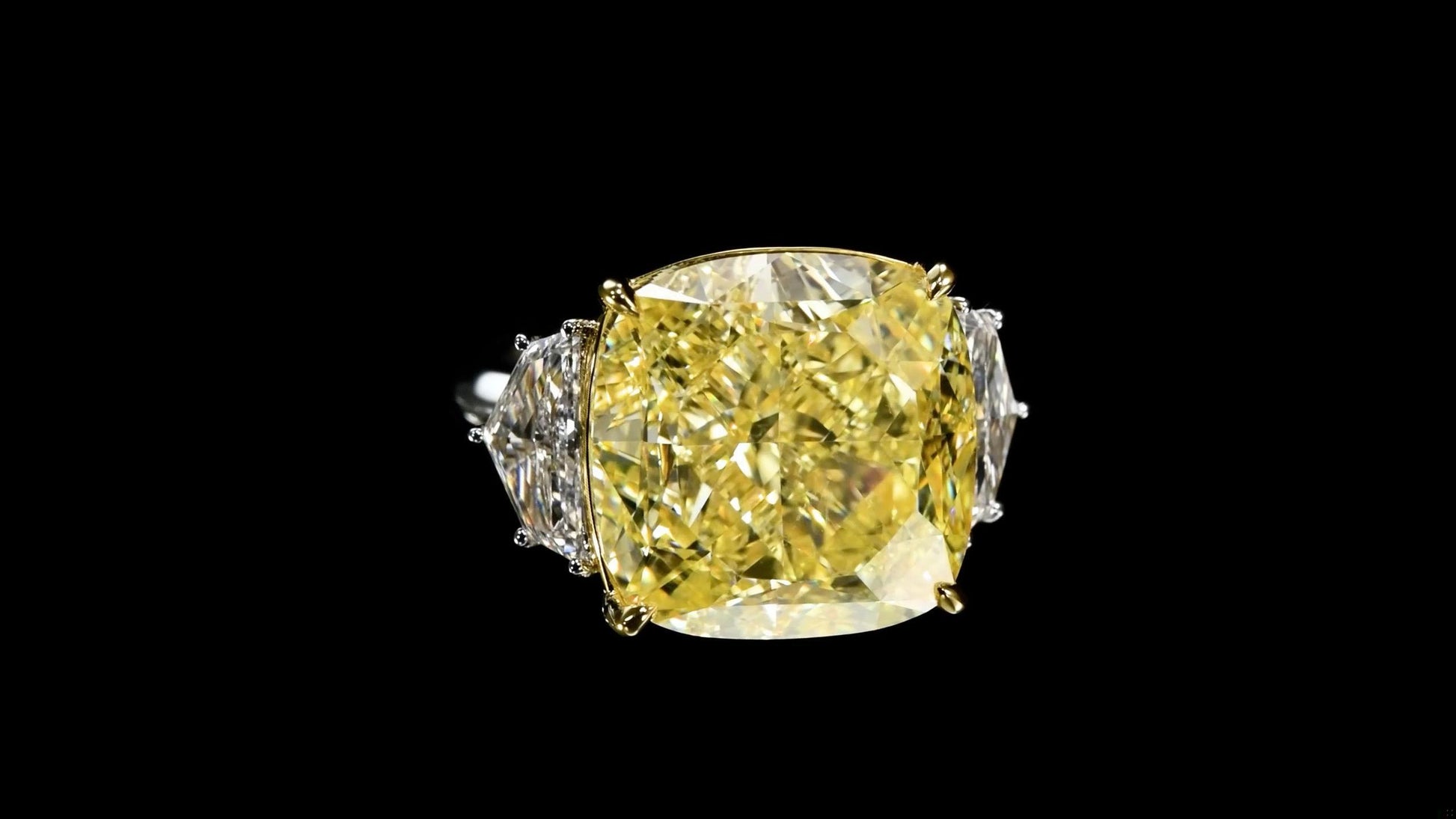 Emilio Jewelry Gia Certified 28.00 Carat Intense Yellow Flawless Diamond Ring