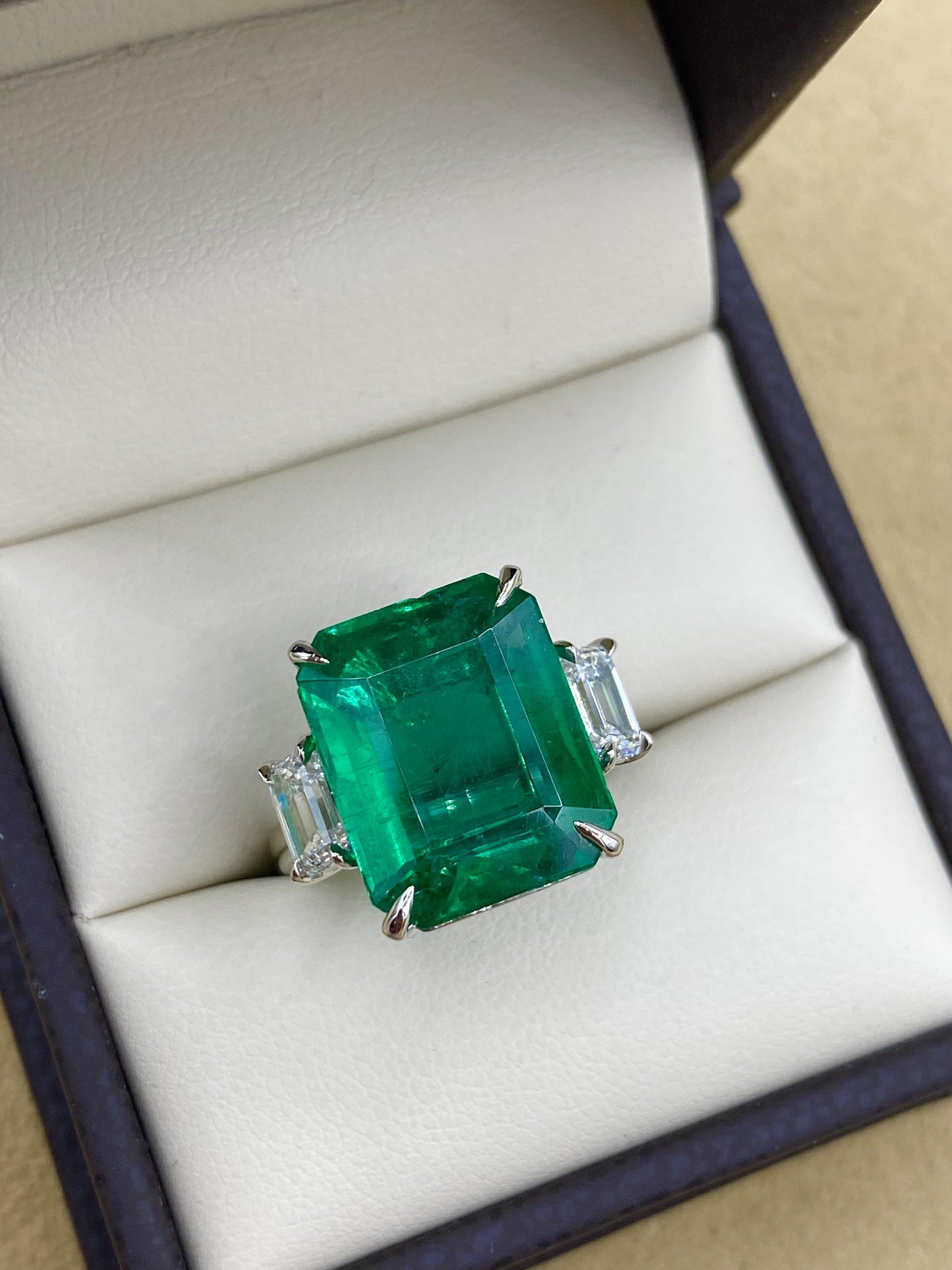 Emilio Jewelry Certified 10.60 Carat Museum Emerald Diamond Ring