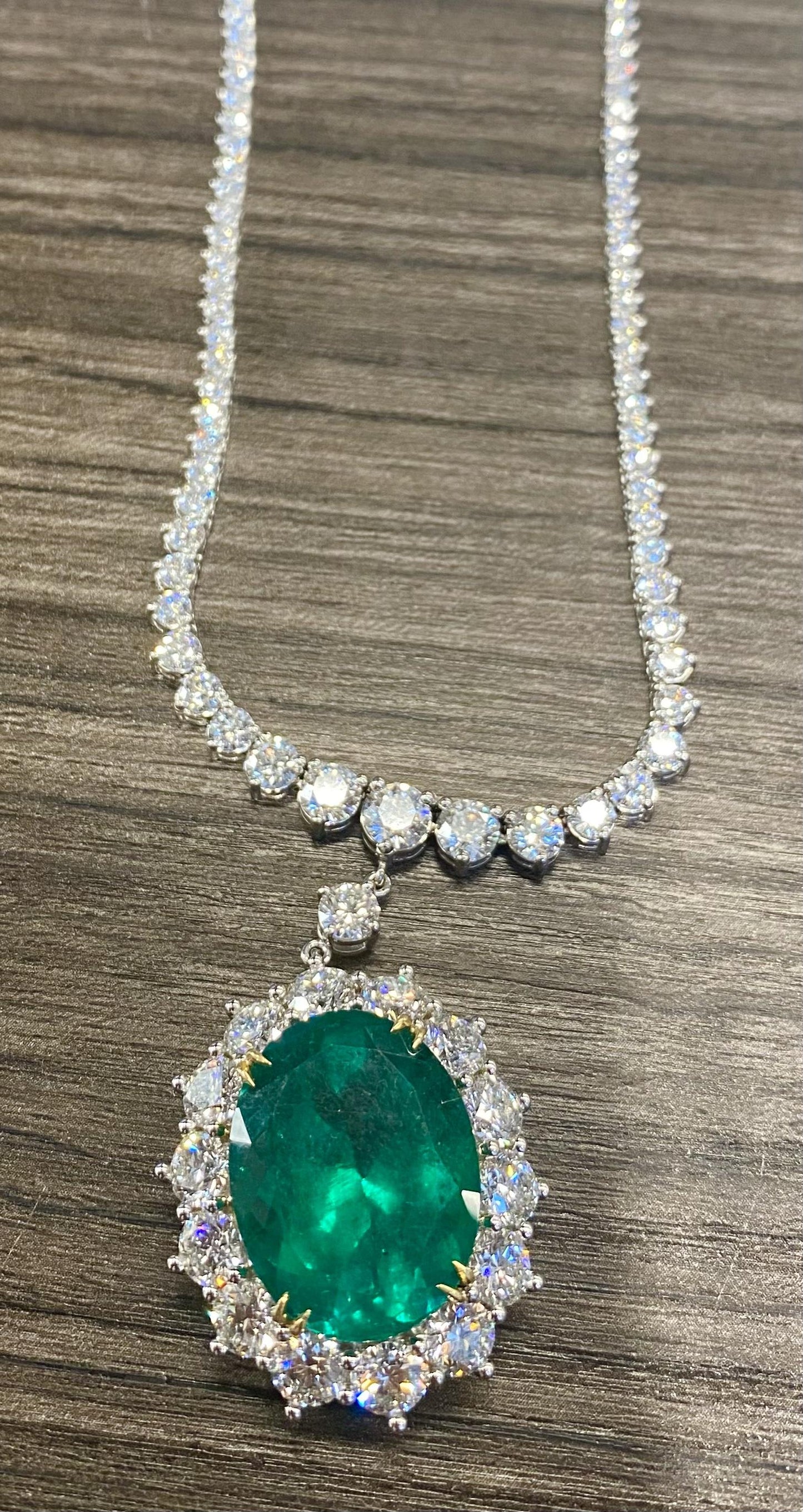 Emilio Jewelry Vivid Green Over 20 Carat Colombian Emerald Necklace