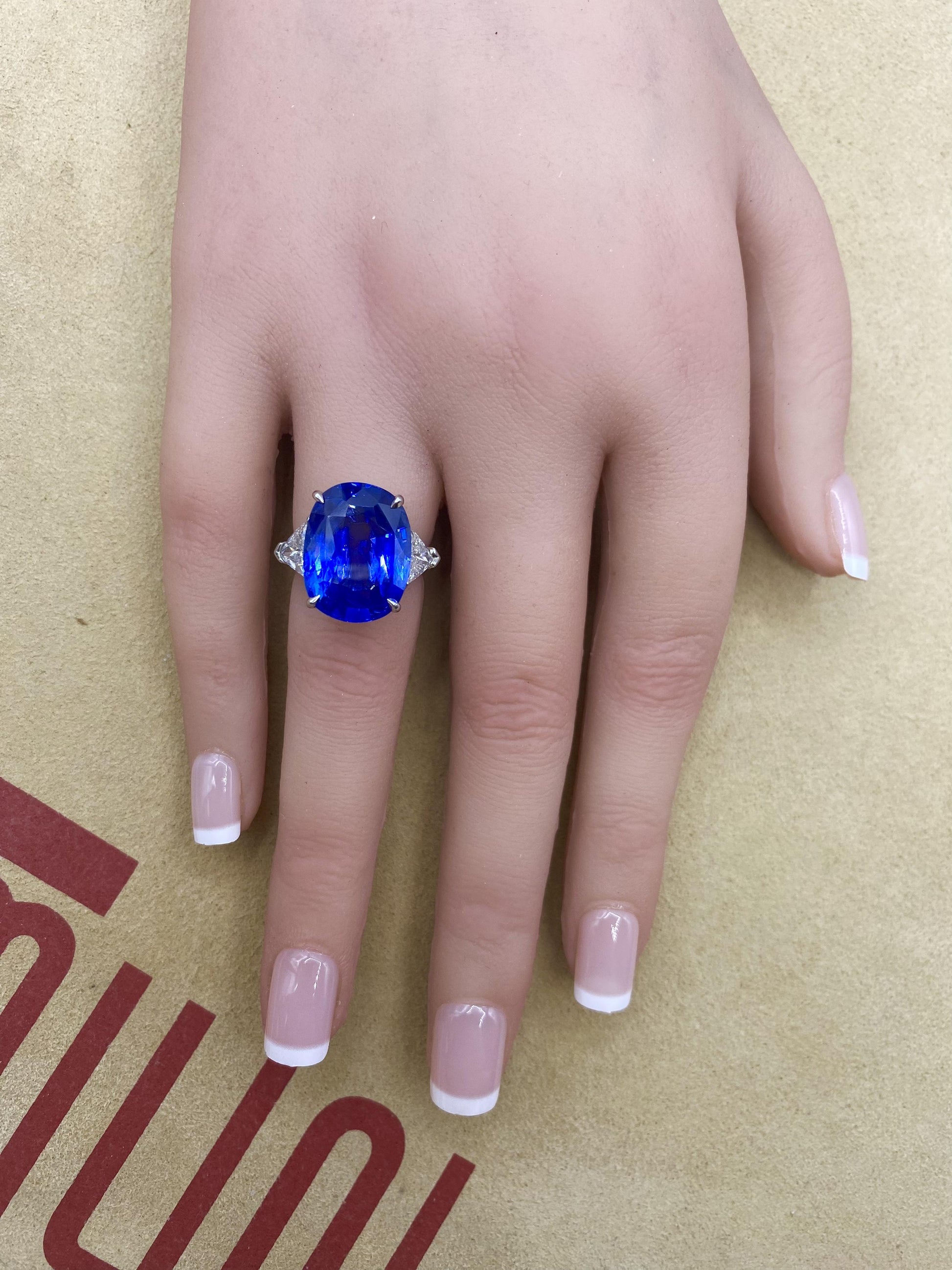 Emilio Jewelry AGL Certified 15.00 Carat No Heat Sapphire Ring