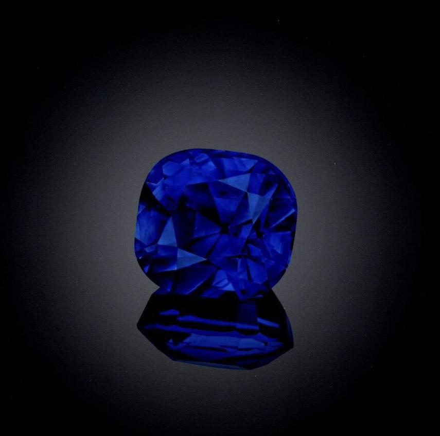 Emilio Jewelry AGL Certified 28.00 Carat No Heat Classic Ceylon Sapphire