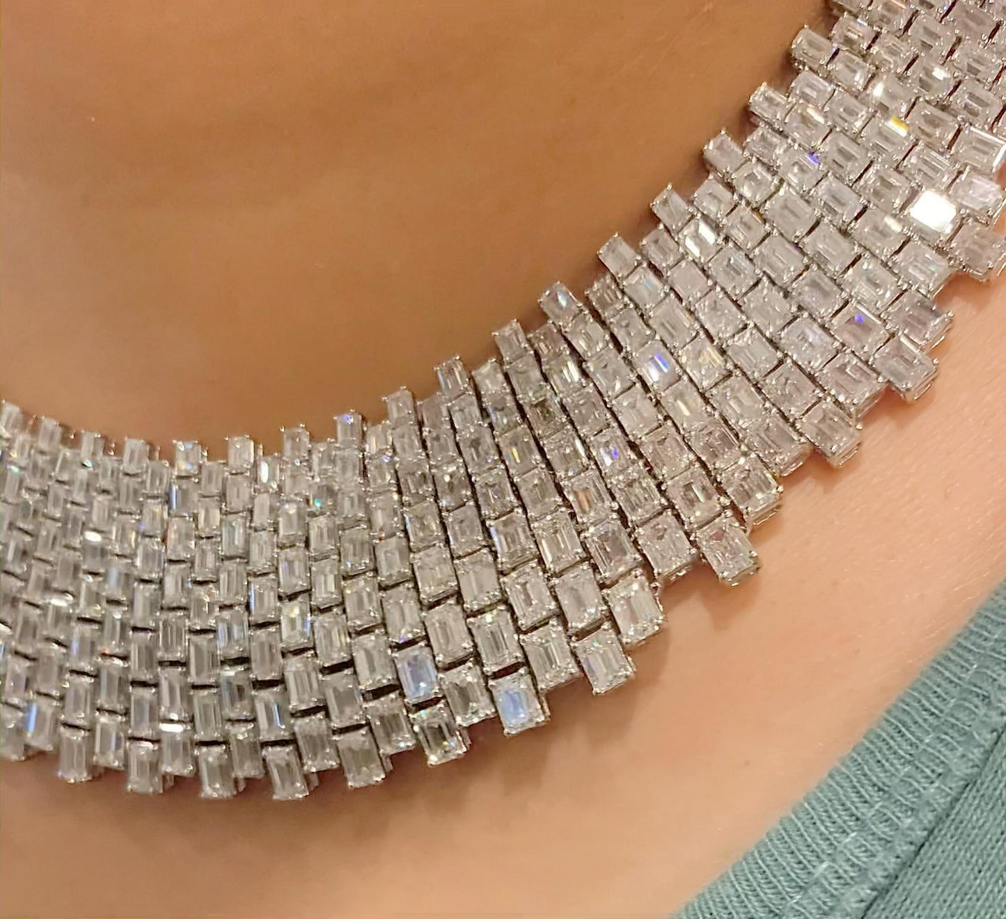 Emilio Jewelry 112.00 Carat Diamond Necklace