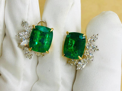 Emilio Jewelry 14.62 Carat Certified Vivid Green Emerald Diamond Earrings