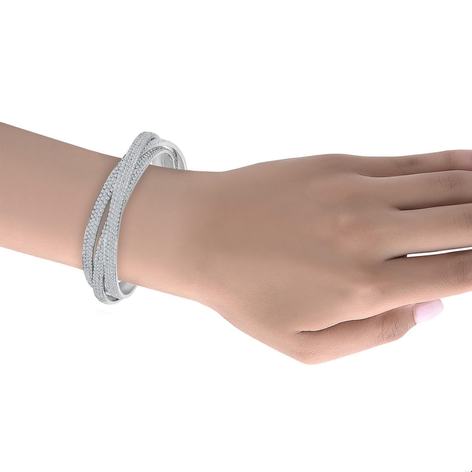 Emilio Jewelry 20.00 Carat Pave Diamond Rolling Bangle