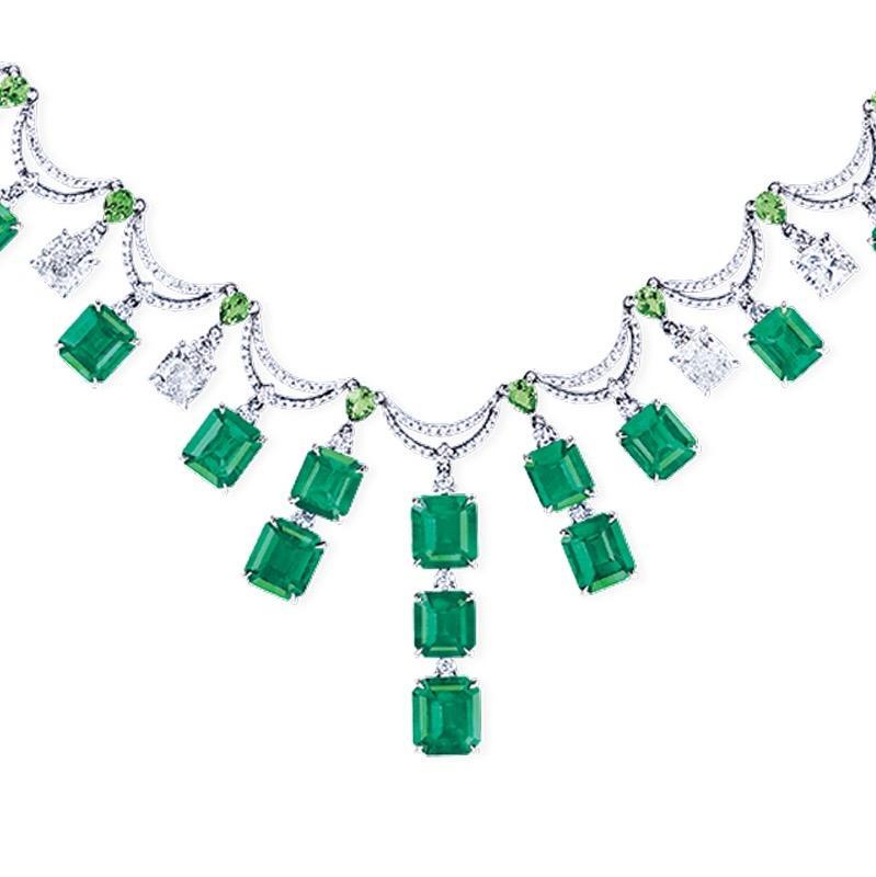 Emilio Jewelry 36 Carat Colombian Emerald Muzo Color Necklace