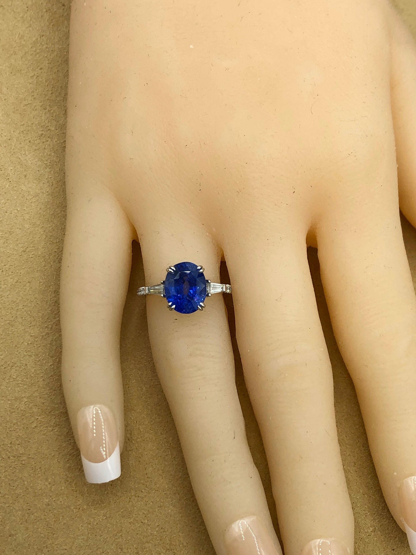 Emilio Jewelry 5.07 Carat Certified Ceylon Sapphire Diamond Ring