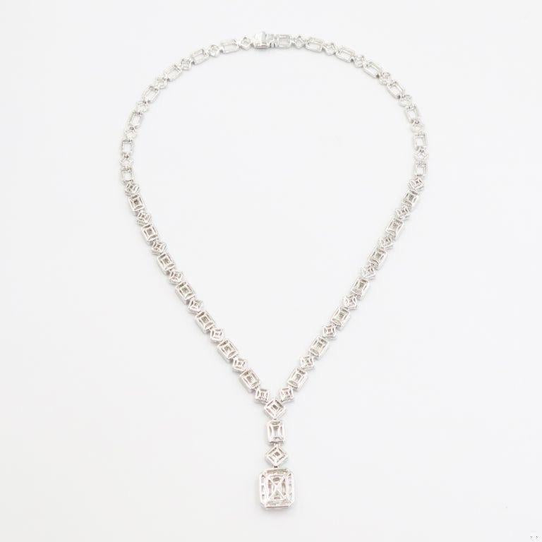 Emilio Jewelry 9.80 Carat Illusion Diamond Necklace