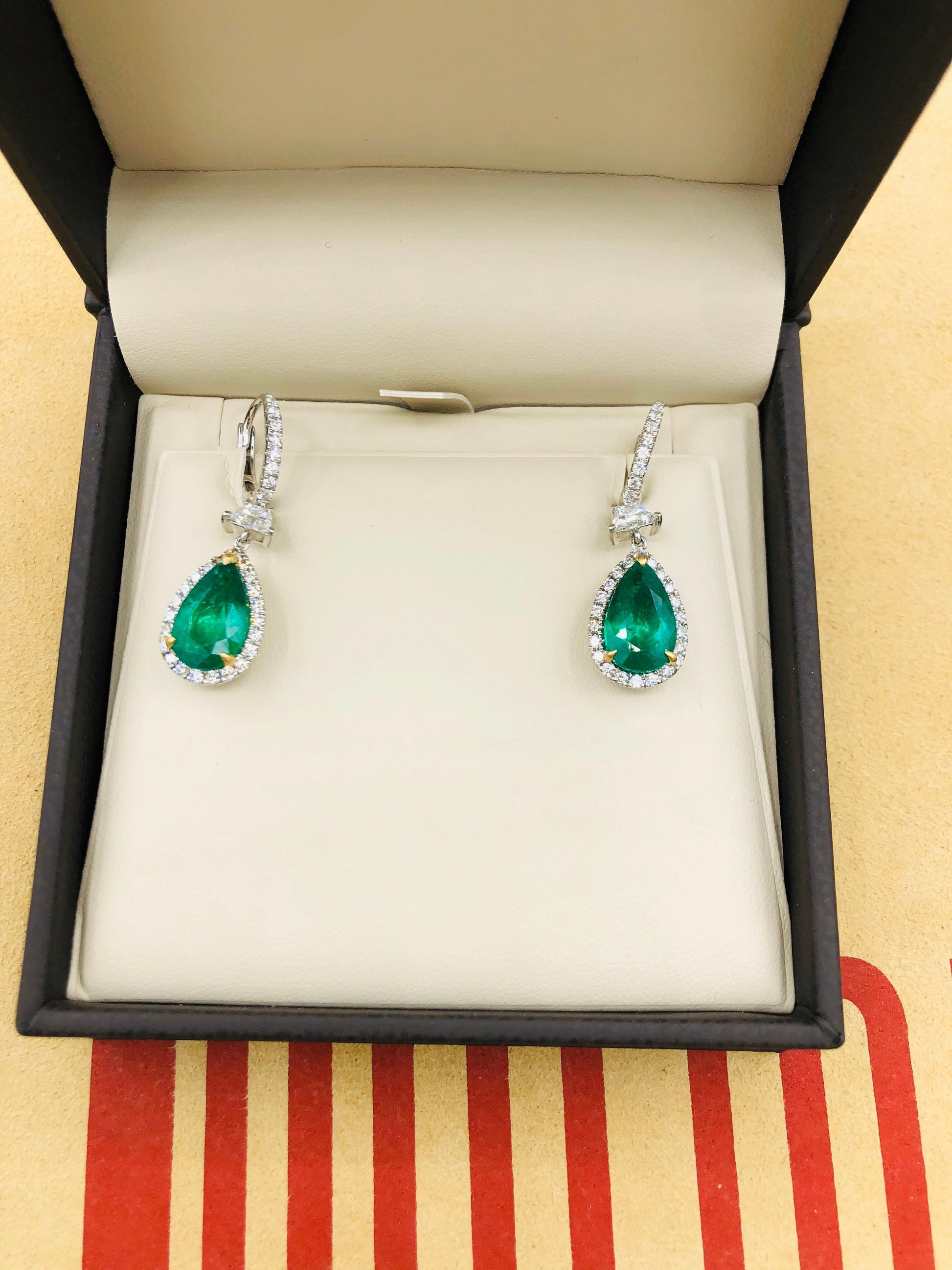 Emilio Jewelry Certified 6.70 Carat Vivid Green Colombian Emerald Earrings