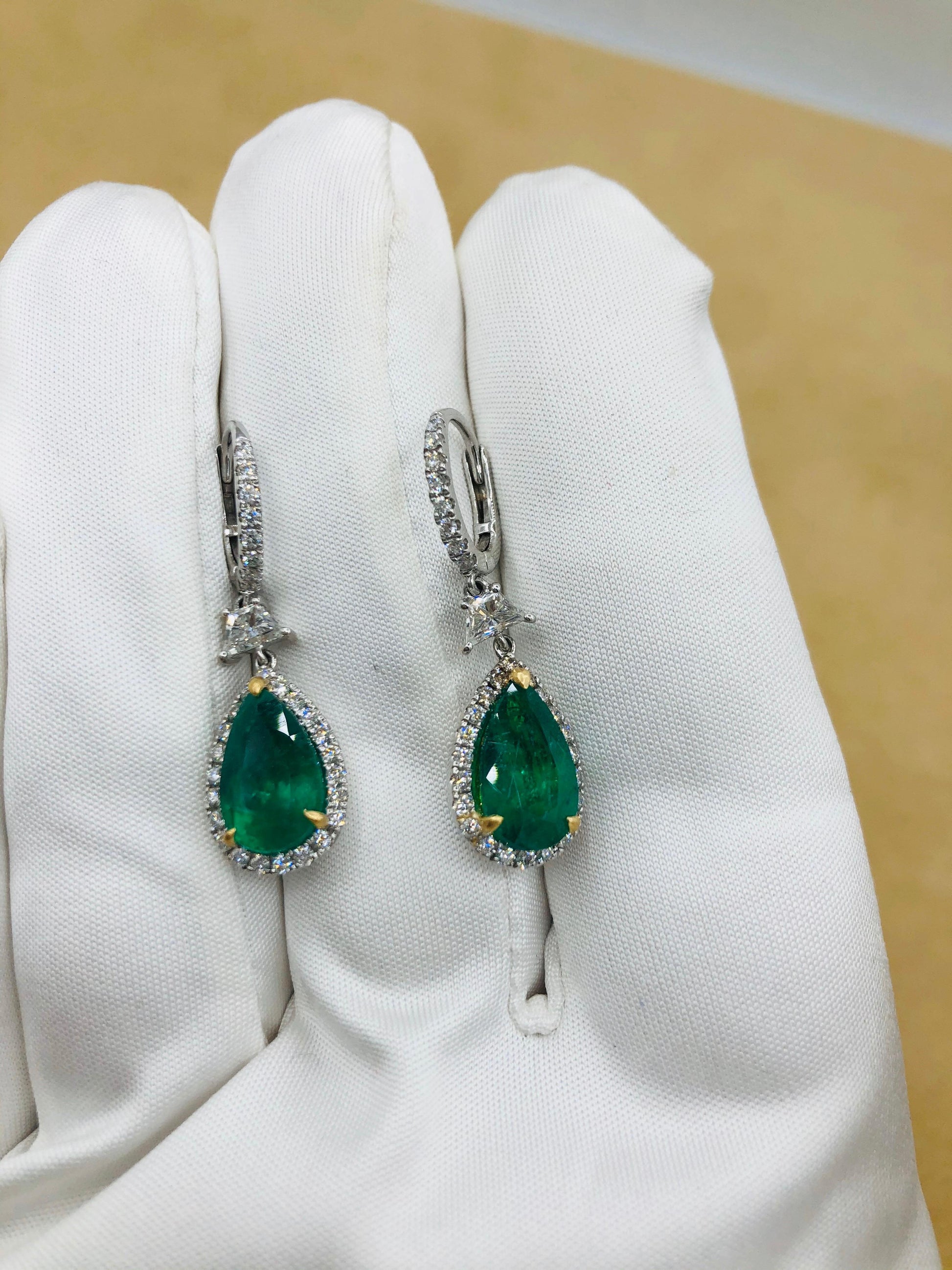 Emilio Jewelry Certified 6.70 Carat Vivid Green Colombian Emerald Earrings