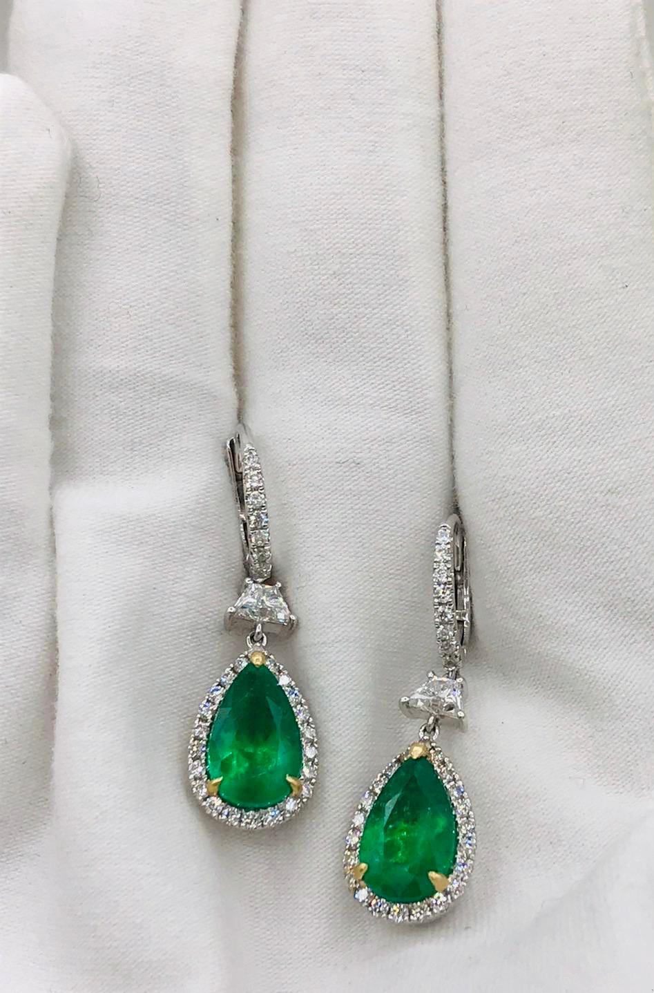 Emilio Jewelry Certified 6.70 Carat Vivid Green Colombian Emerald Earrings
