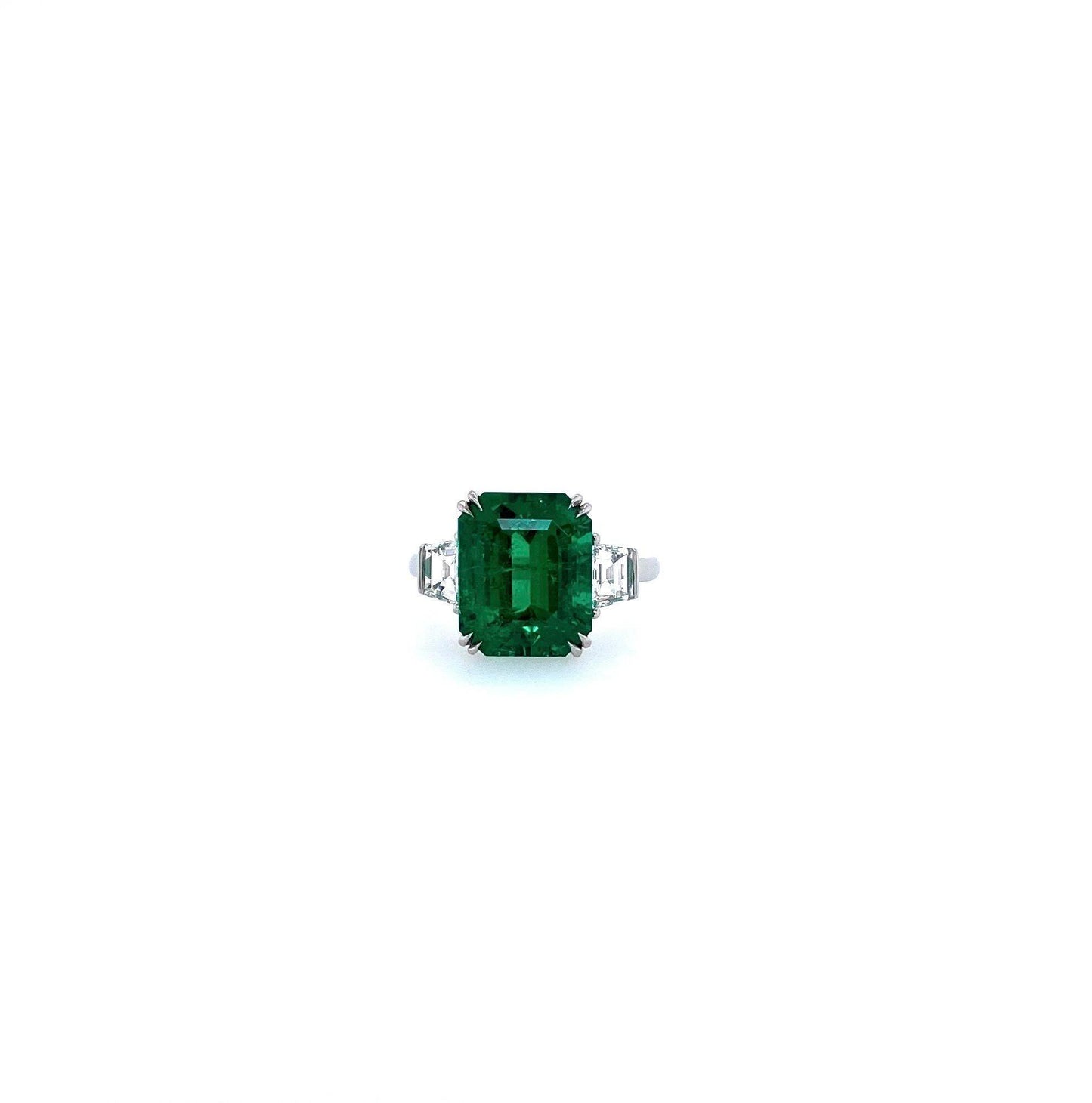 Emilio Jewelry Certified 7.15 Carat Muzo No Oil Colombian Emerald
