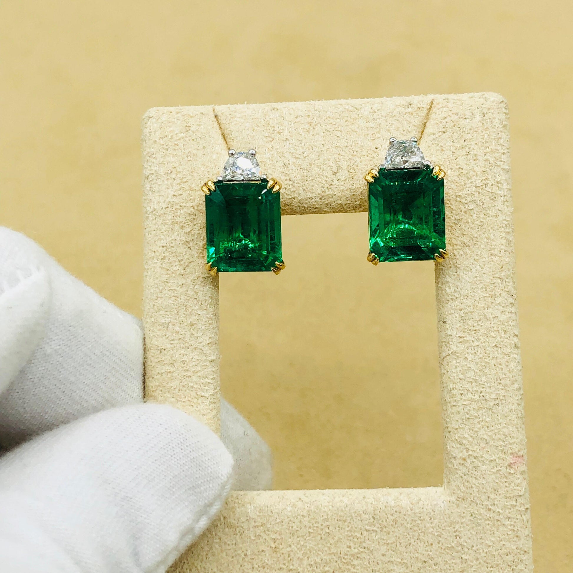 Emilio Jewelry Certified 9.65 Carat Genuine Emerald Diamond Platinum Earrings