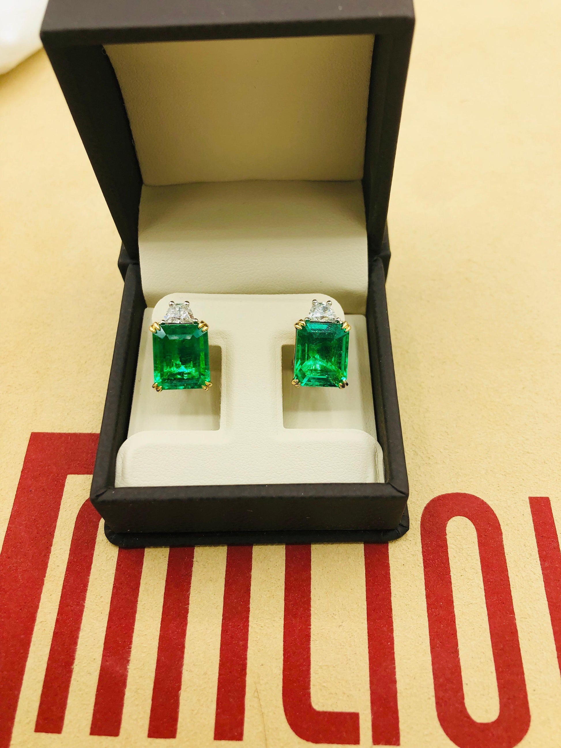 Emilio Jewelry Certified 9.65 Carat Genuine Emerald Diamond Platinum Earrings