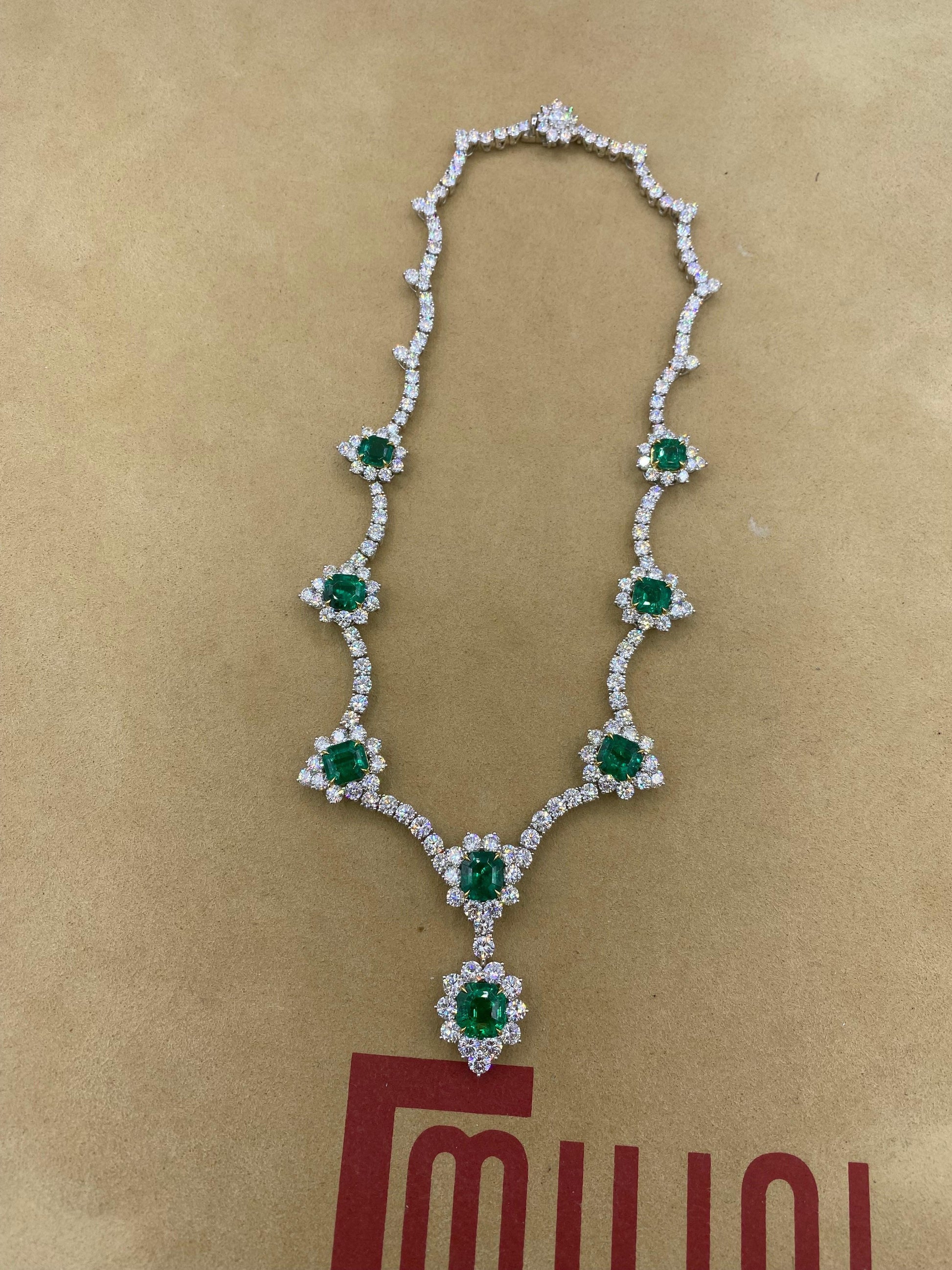 Emilio Jewelry Certified Muzo Colombian Vivid Green Emerald Diamond Necklace