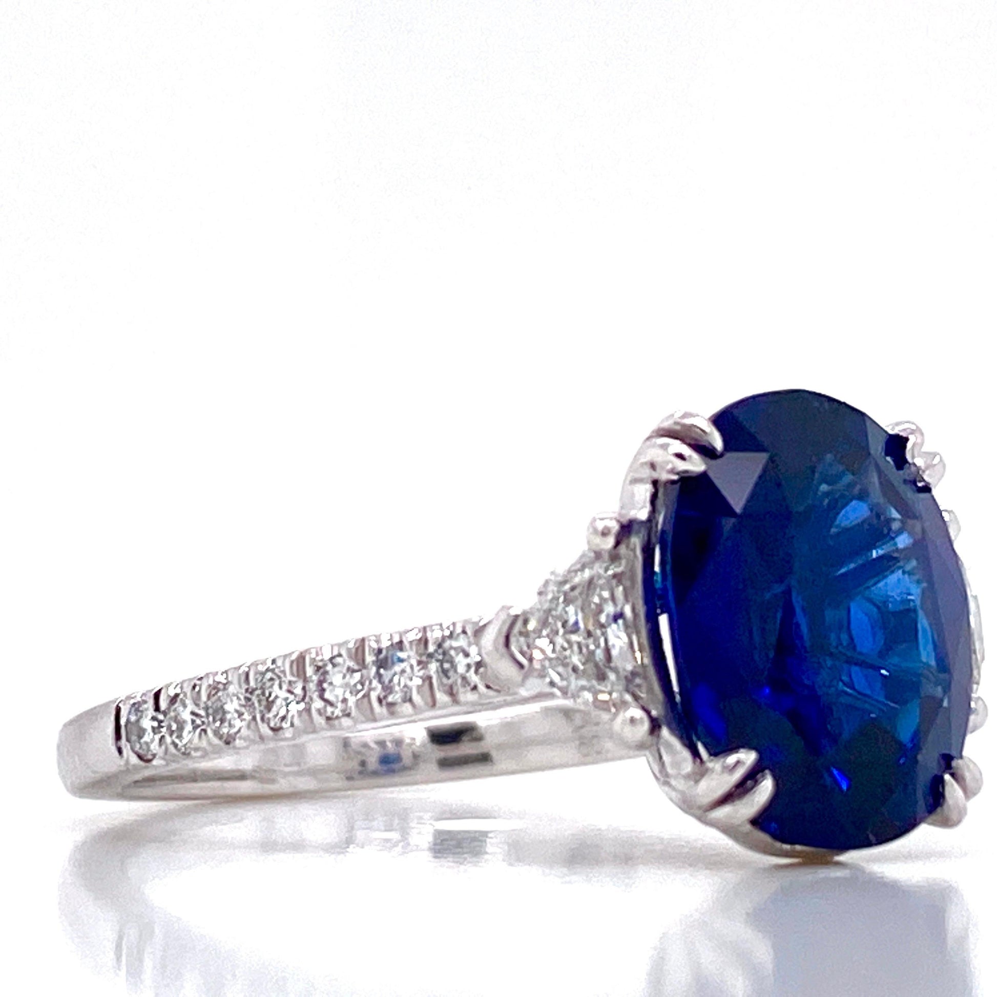 Emilio Jewelry GIA Certified 4.33 Carat Ceylon Sapphire Diamond Ring