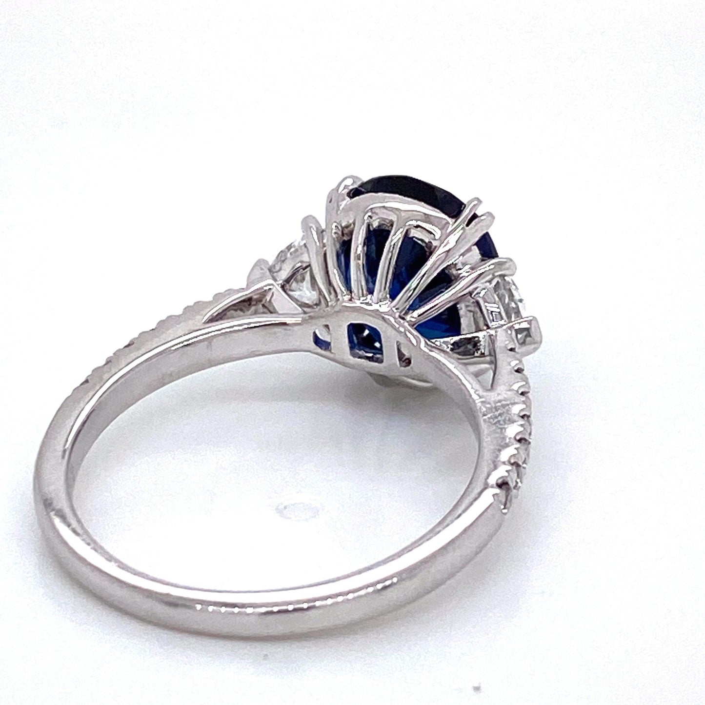 Emilio Jewelry GIA Certified 4.33 Carat Ceylon Sapphire Diamond Ring