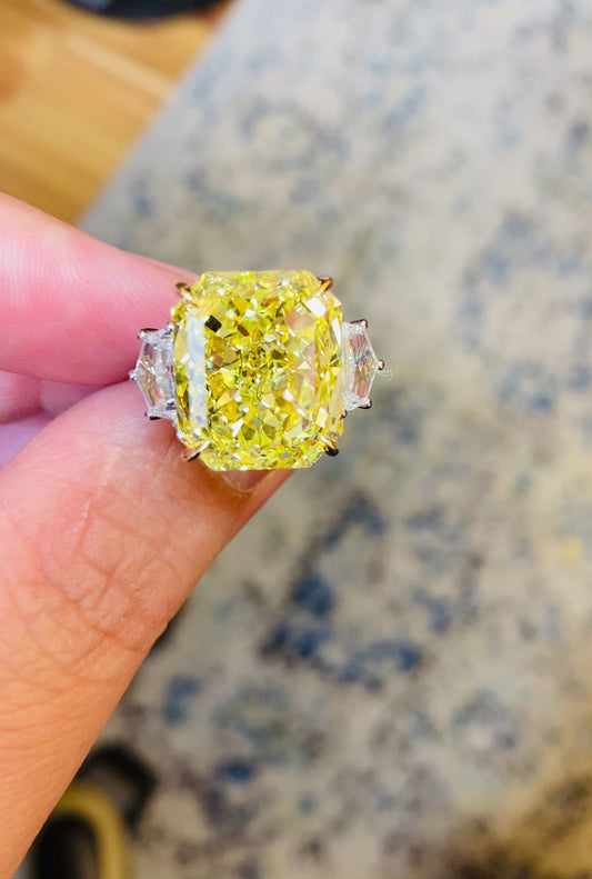 Emilio Jewelry Gia Certified 16.00 Carat Fancy Intense Yellow Diamond Ring