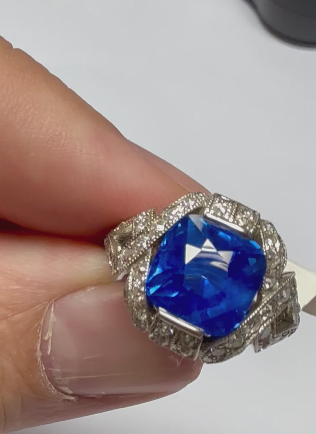Emilio Jewelry AGL Certified Kashmir Sapphire Ring